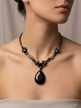Vintage 80's Hematite Shell Black Beaded Necklace Teardrop Pendant - 20 Inches